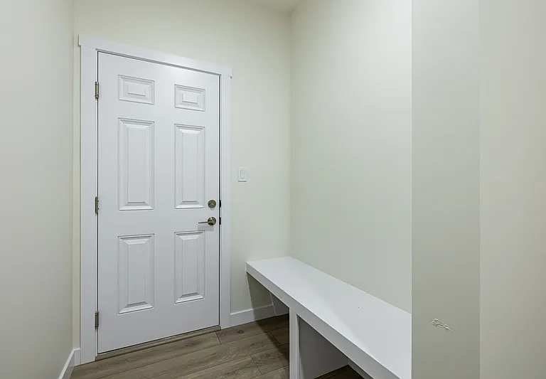 2113 209a St NW — Photo 5