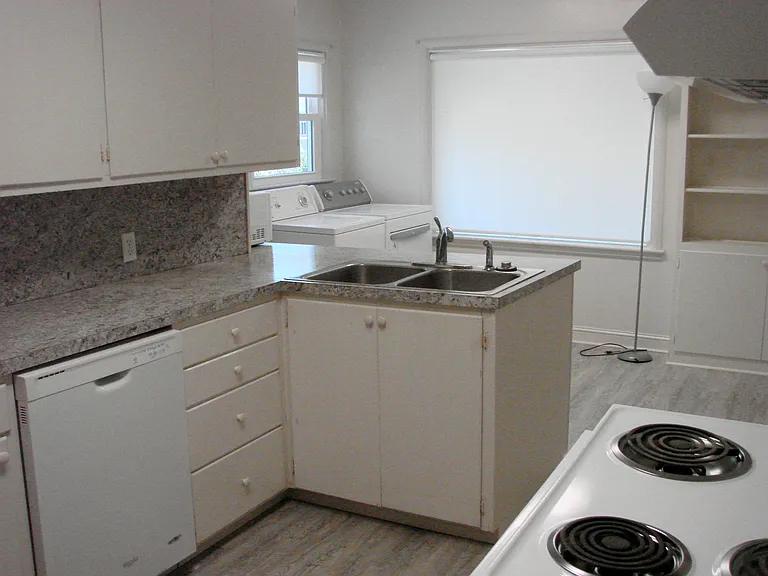1020 Quivera Cir — Photo 11