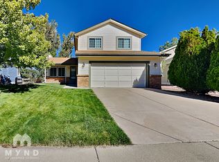 511 Snowy Owl Pl, Highlands Ranch, CO 80126