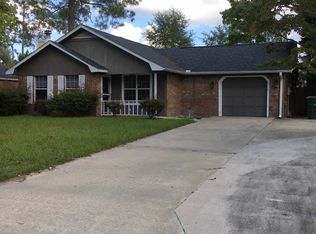 916 Mandarin Dr, Hinesville, GA 31313