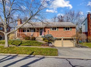 4418 Pinecroft Dr, Cincinnati, OH 45211