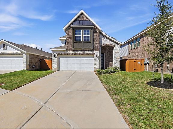 2nd image of 7415 Casuna Ln