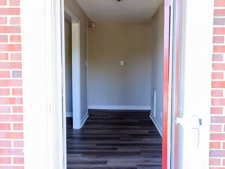1509 Paisley Ave — Photo 23