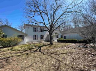 42 Wides Rd, Murphysboro, IL 62966