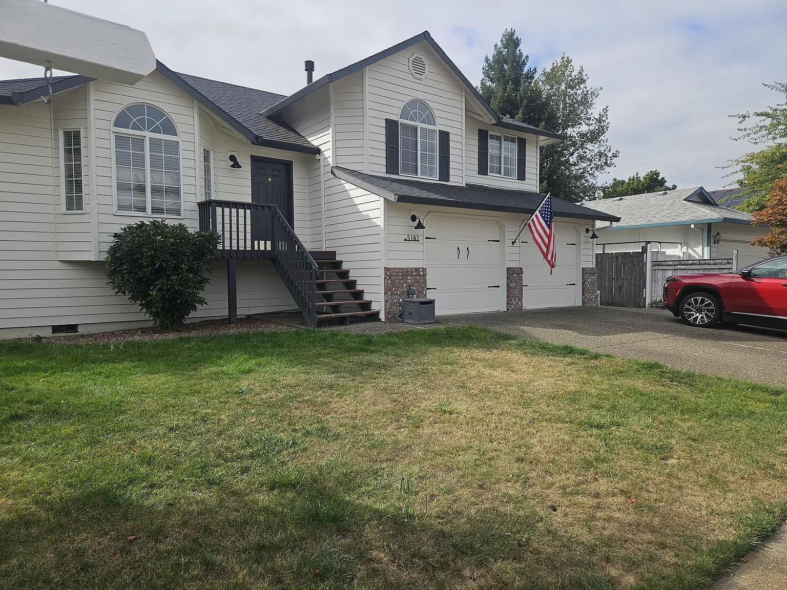 5182 SE 52nd Pl — Photo 1