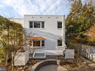 4854 Reservoir Rd NW, Washington, DC 20007