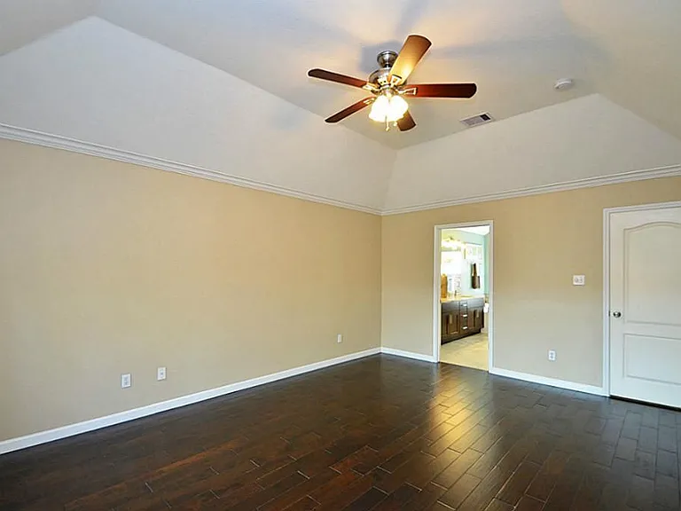 1103 Parkhaven Ln — Photo 15