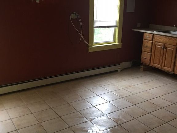 Additional Living Room