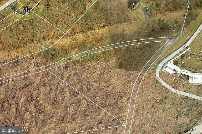2nd image of Boonsboro Mountain Rd