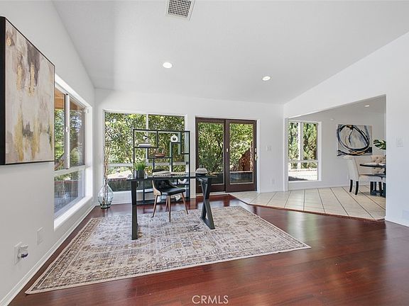 3rd image of 1900 Sherer Ln