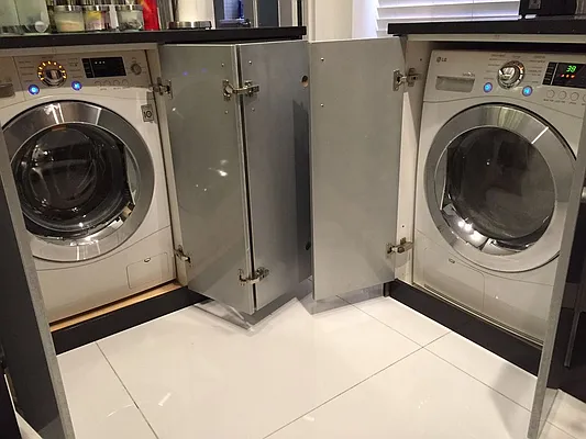 Sold by Manhattan Apartment Organization | media 14