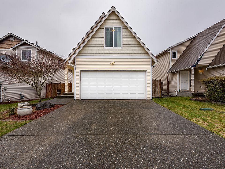 1st image of 2703 187th St E