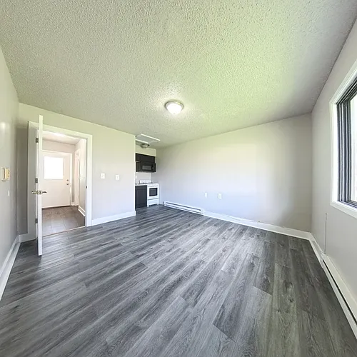 505 Barclay St Photo 1