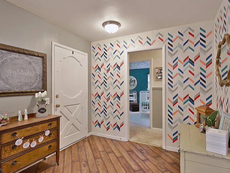 2132 Sylvan Dr — Photo 21