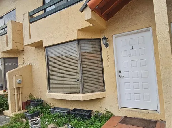 10004 SW 77th Ct, Miami, FL 33156