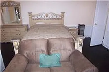 Rented by Sir Realty