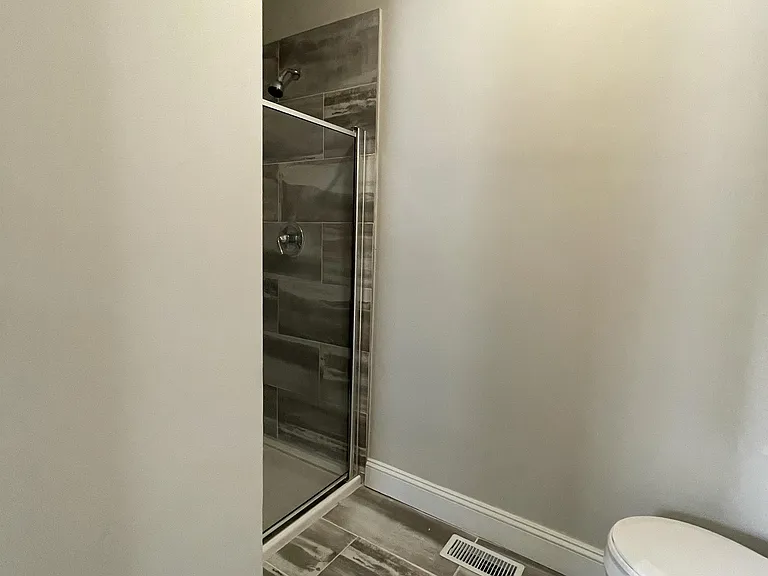 2720 Dupont Ave S #1 — Photo 16