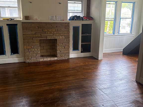 2nd image of 16007 Huntmere Ave #2