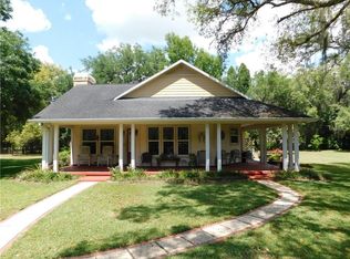 4636 Lane Rd, Zephyrhills, FL 33541