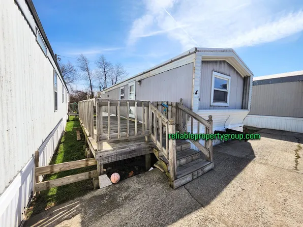 5614 W Cook Rd, Fort Wayne, IN