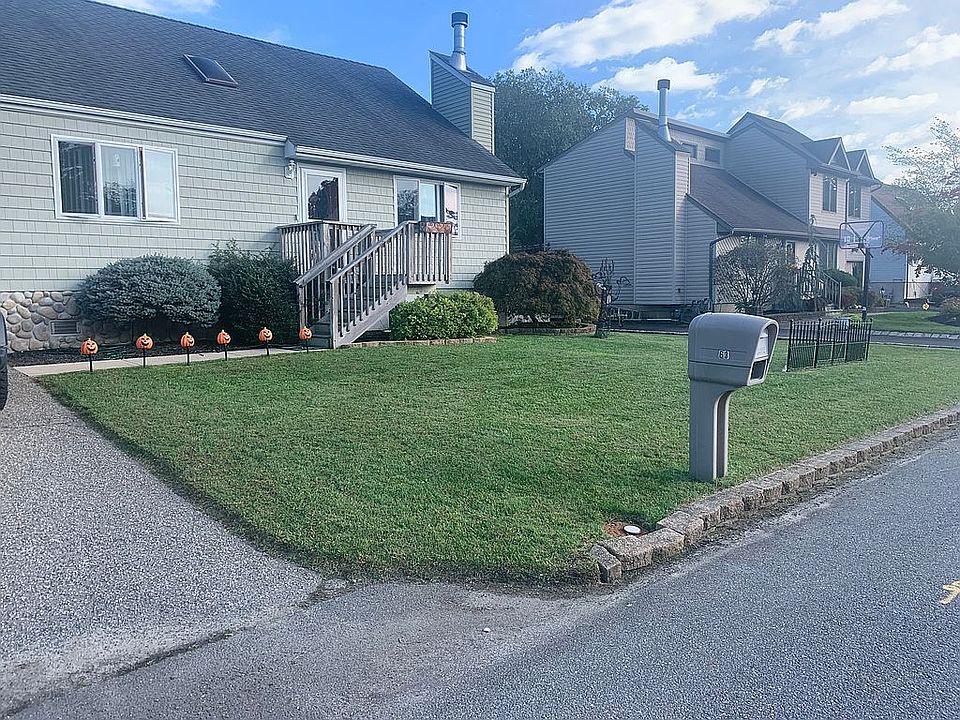 2nd image of 63 15th St