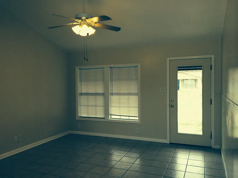 5200 Overbrook Dr #B — Photo 5