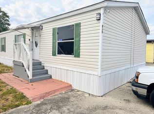 11201 SW 55th St #E15, Hollywood, FL 33025