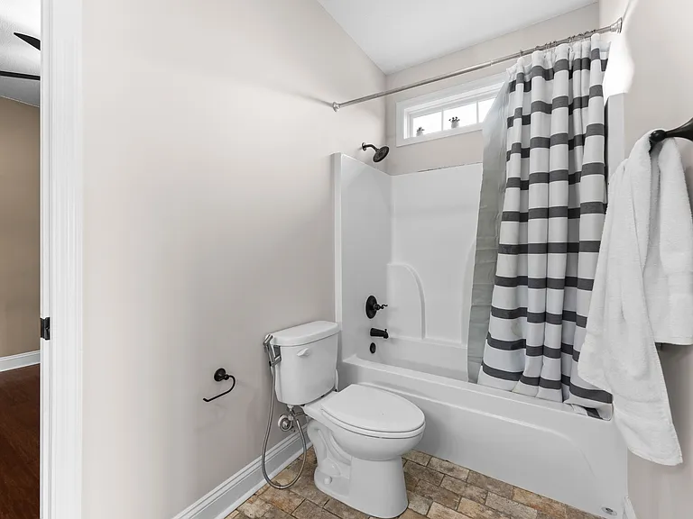 4005 Brightwell Dr — Photo 29