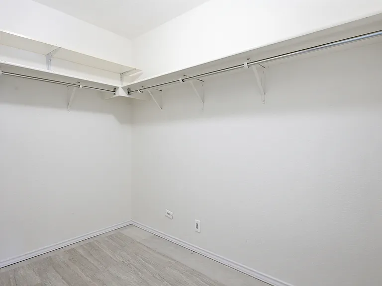 110 Capistrano Dr — Photo 22