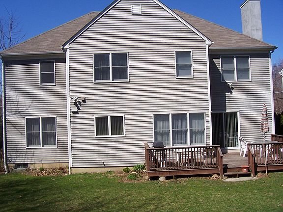 2nd image of 9 Weaver St