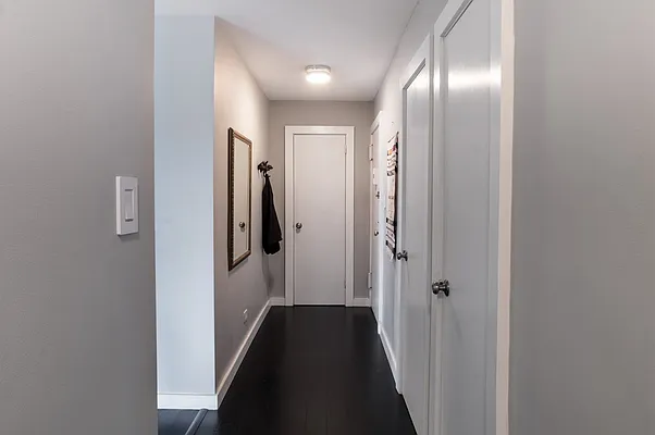 Sold by Redfin Real Estate | media 8