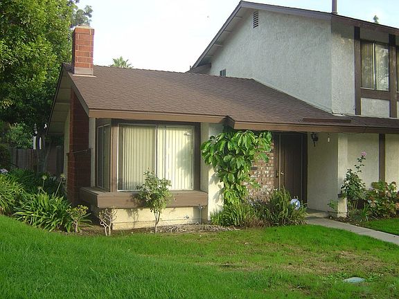 4th image of 3066 Gladstone St APT 1