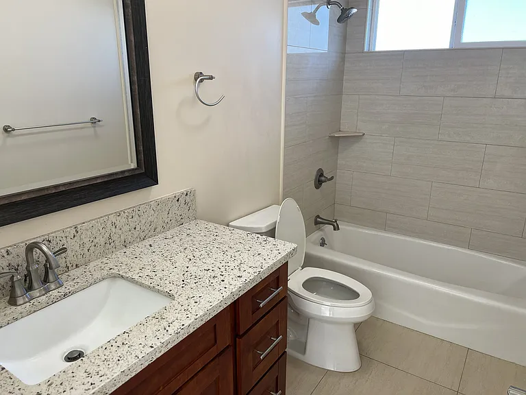 3449 Paalea St #D — Photo 3