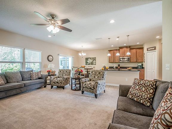 3rd image of 144 Timberwood Dr