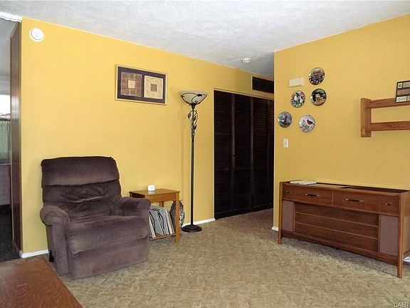 2nd image of 2283 Lido Pl