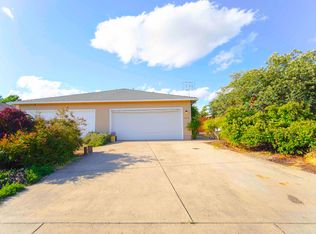 428 Crystal Dr, Eagle Pt, OR 97524