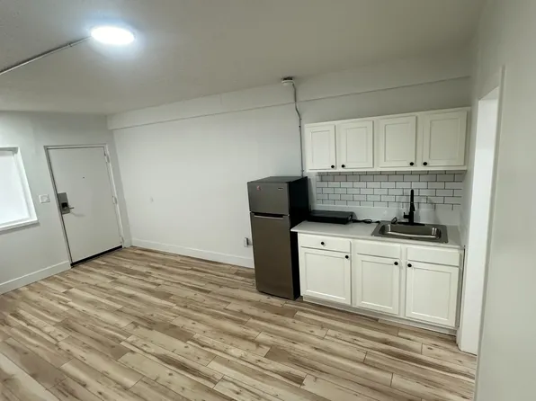 830 W High Way #A, Goodland, KS 67735