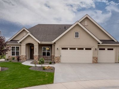 1930 N Heirloom Pl, Eagle, ID, 83616