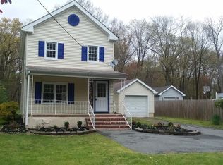 164 Airport Rd, East Windsor, NJ 08520