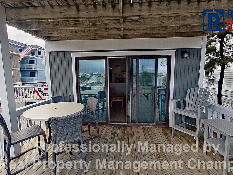 120 S Lumina Ave #A — Photo 11