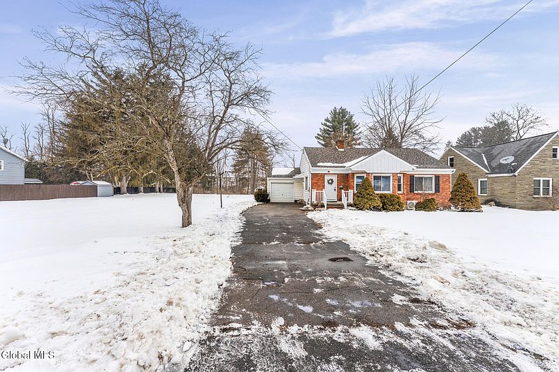 4th image of 189 Sunnyside Road