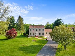 299 W Flat Hill Rd, Southbury, CT 06488