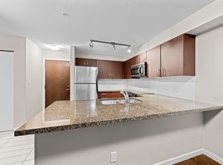 7337 Macpherson Ave #209, Burnaby, BC