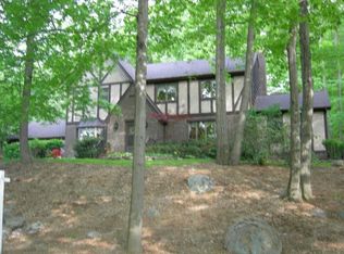 30 Cheshire Ln, Ringwood, NJ 07456
