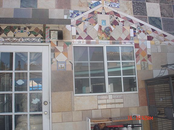 5th image of 2525 California Ave