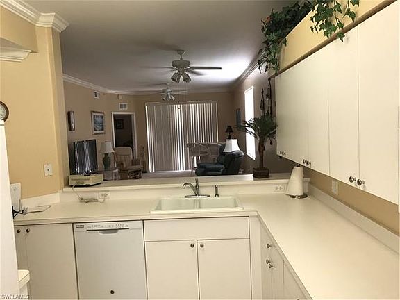 5th image of 10453 Washingtonia Palm Way Unit 3328