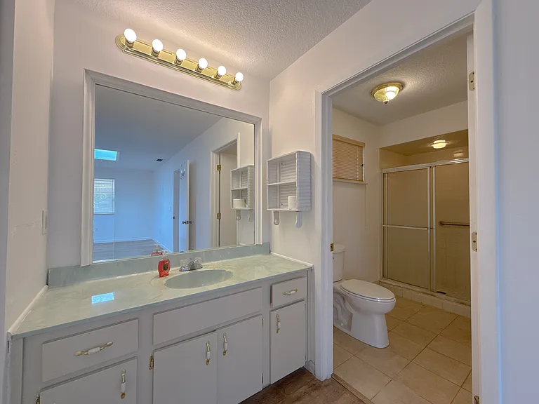 8942 SW 109th Ln — Photo 22