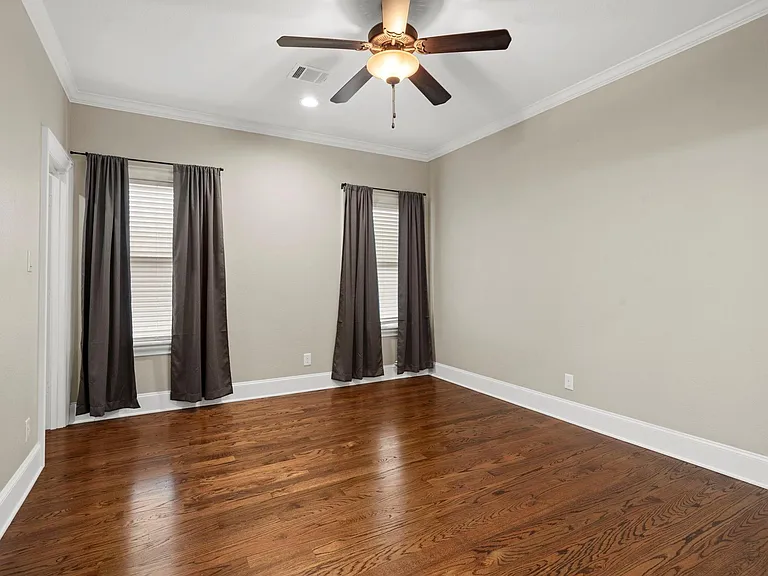 6806 Heron Dr — Photo 40