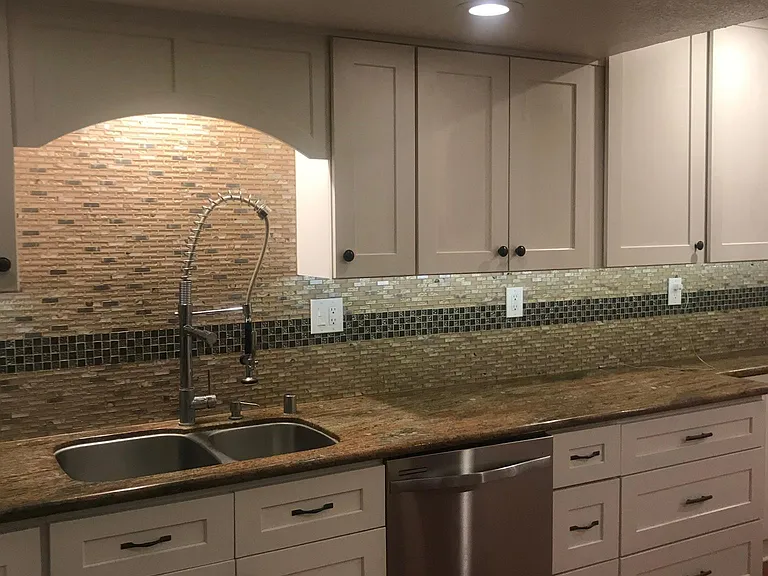7258 Valley View Ct — Photo 4