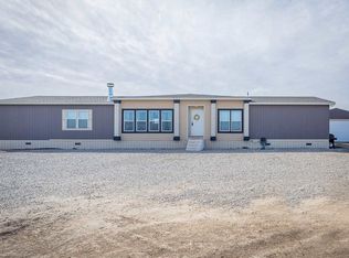 64 Sagebrush Valley Rd, Hagerman, NM 88232